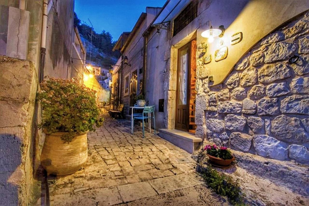 Lilibeth Houses - Charming & Lovely Views 希克利 外观 照片