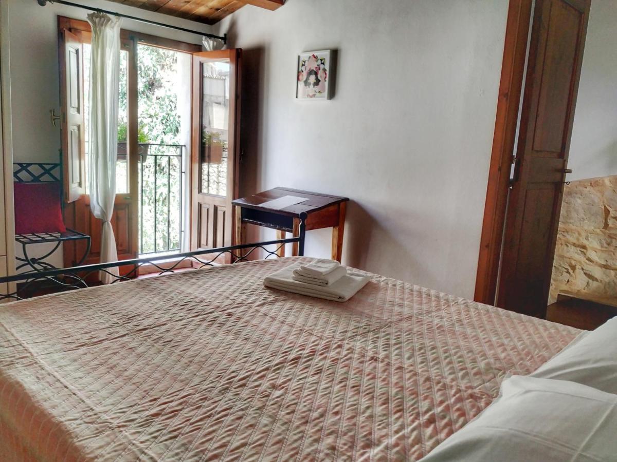 Lilibeth Houses - Charming & Lovely Views 希克利 外观 照片
