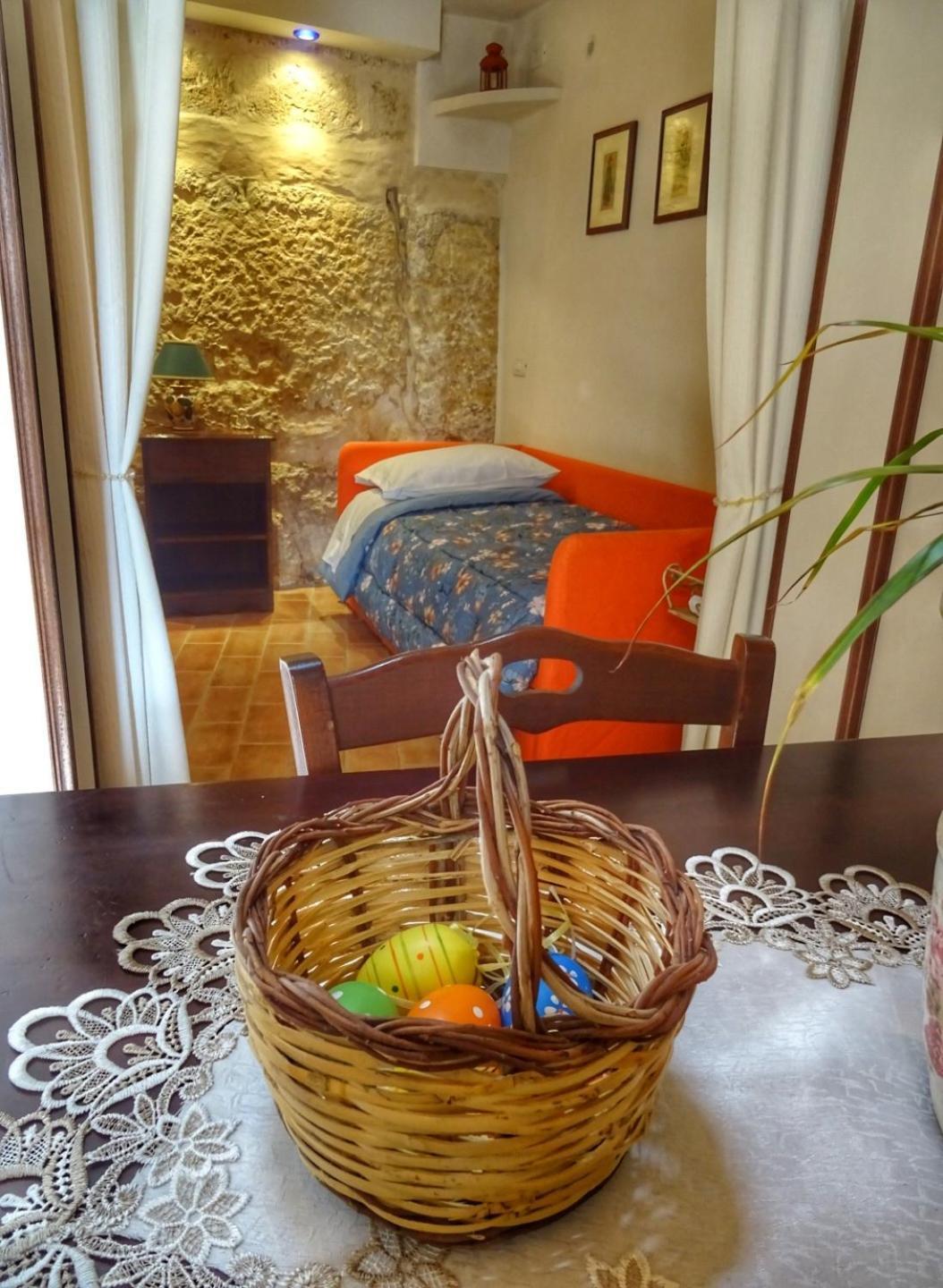 Lilibeth Houses - Charming & Lovely Views 希克利 客房 照片